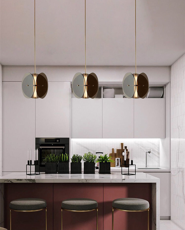 1 luminaire léger suspendu de plafond en verre postmoderne pour restaurant