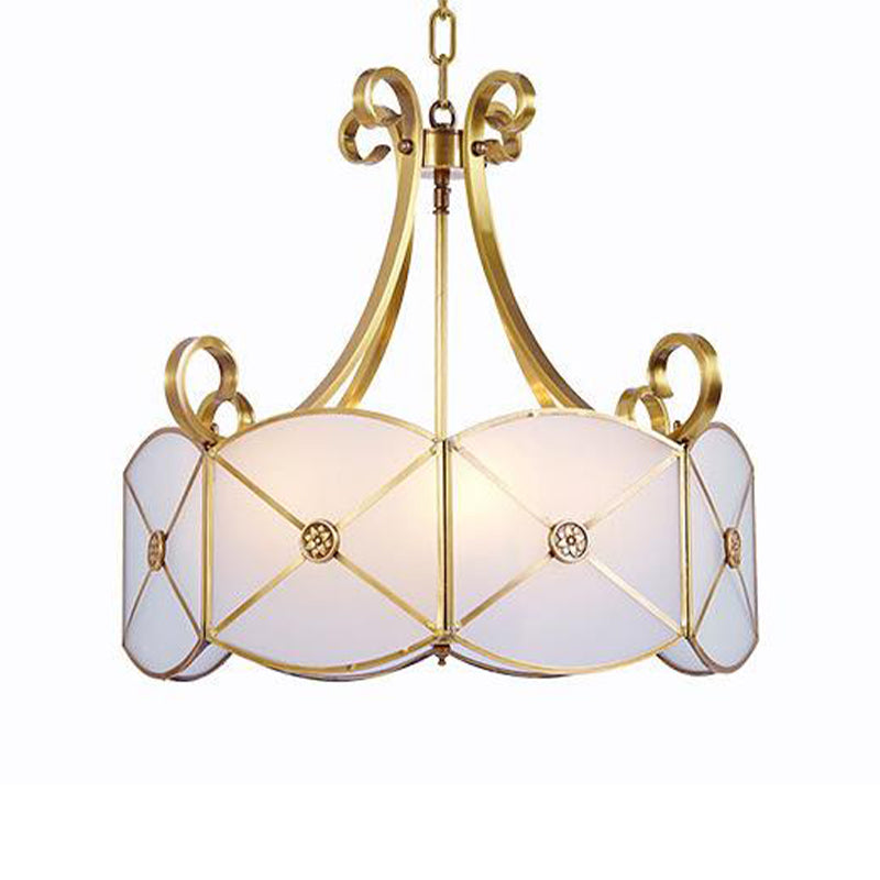 4 Leuchten Kronleuchter anheizt hellkolonial mit überbrochener weißer Glasfederlampe für Esszimmer