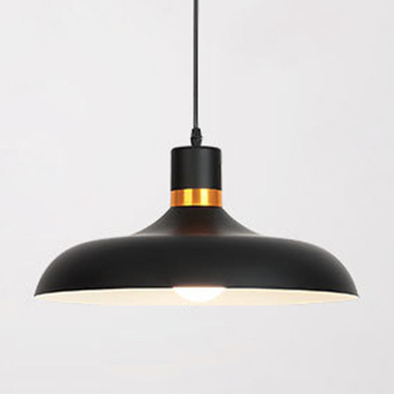 Schattierte Metalldecke Anhänger Lampe Makkaronstil Down Lighting Anhänger für Esszimmer