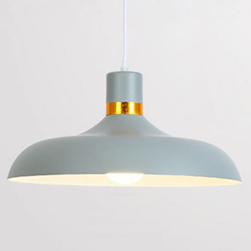 Schattierte Metalldecke Anhänger Lampe Makkaronstil Down Lighting Anhänger für Esszimmer