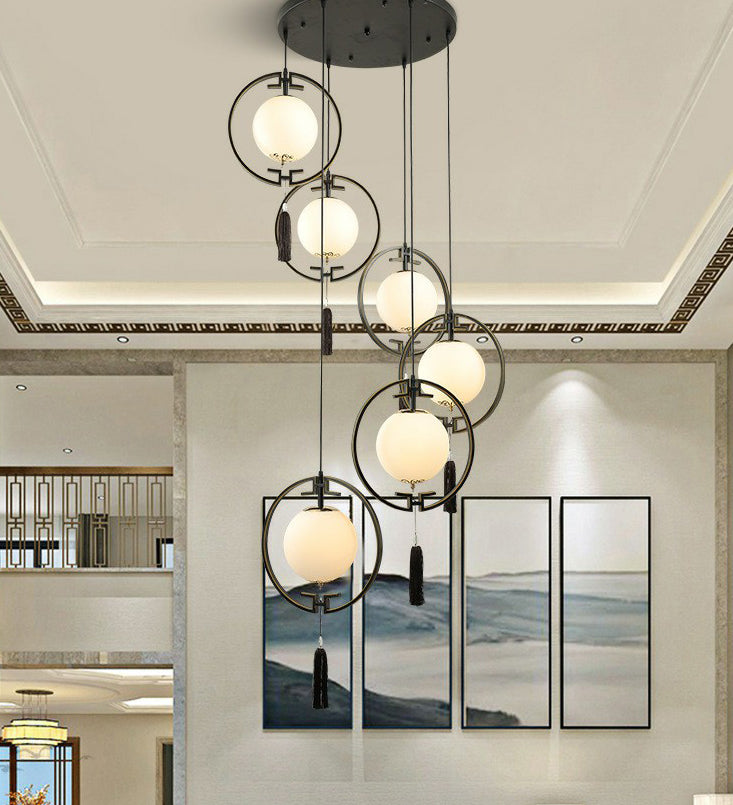 Black Cluster Globe Posting Light Chinoiserie Moderna lámpara de suspensión de vidrio blanco con anillo de borla