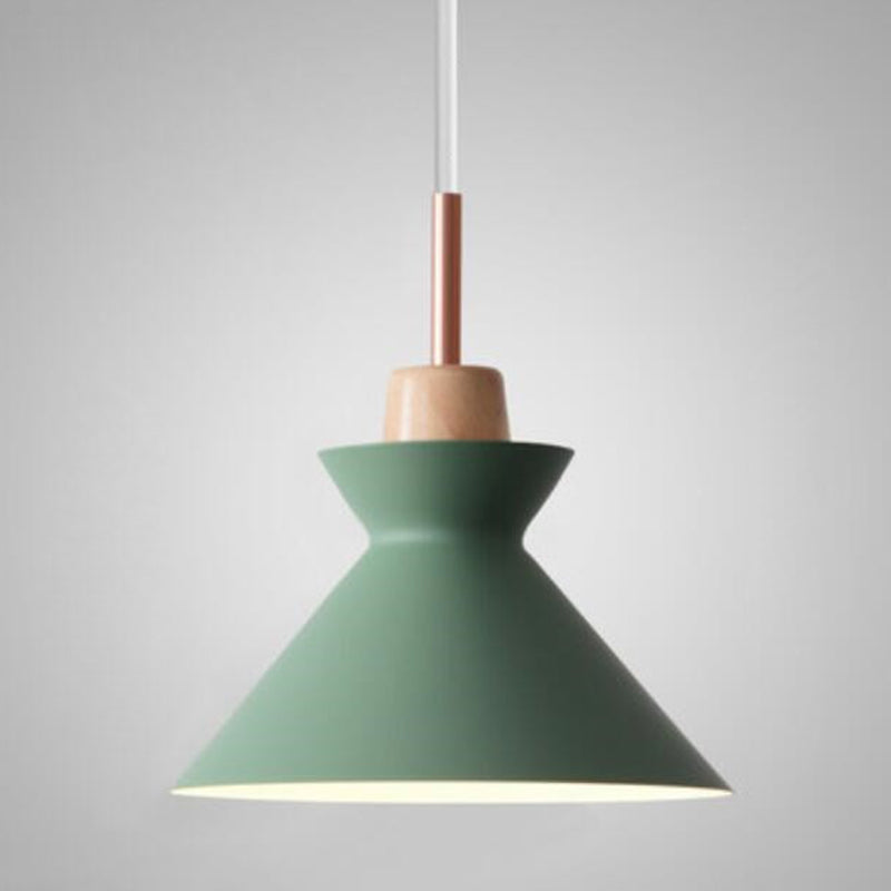 Tonalità in metallo appeso leggero stile nordico 1 ristorante leggero con soffitto a sospensione con top in legno