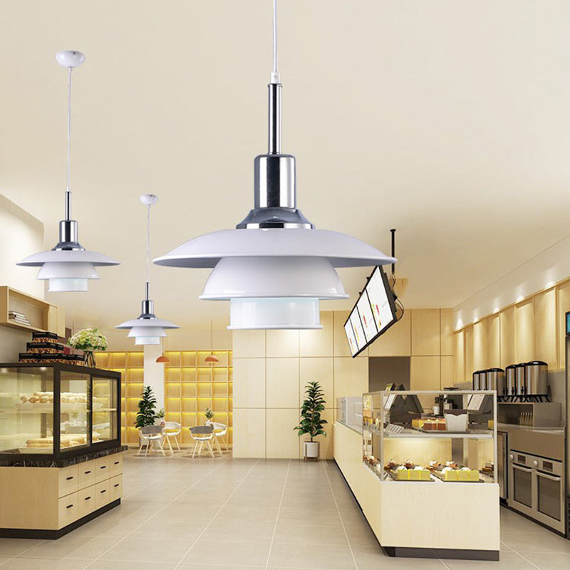 Wit metaalvliegende schotel Hangende licht 1 lichte Noordse stijl hangende lamp voor restaurant