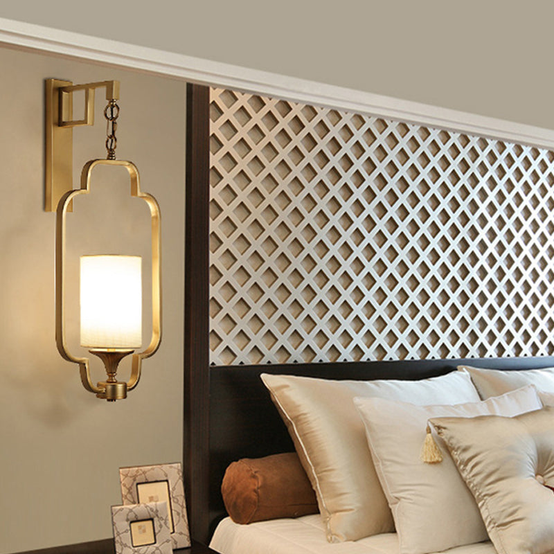 1 Light Wall Light Fixture Traditional Style Cylinder Metal Sconce in Black/Gold for Bedroom