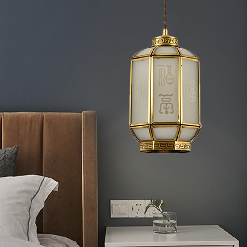 Lantaarn Corridor Drop Pendant Classic Metal 1 Licht messing hangende lamp met matglasschaduw