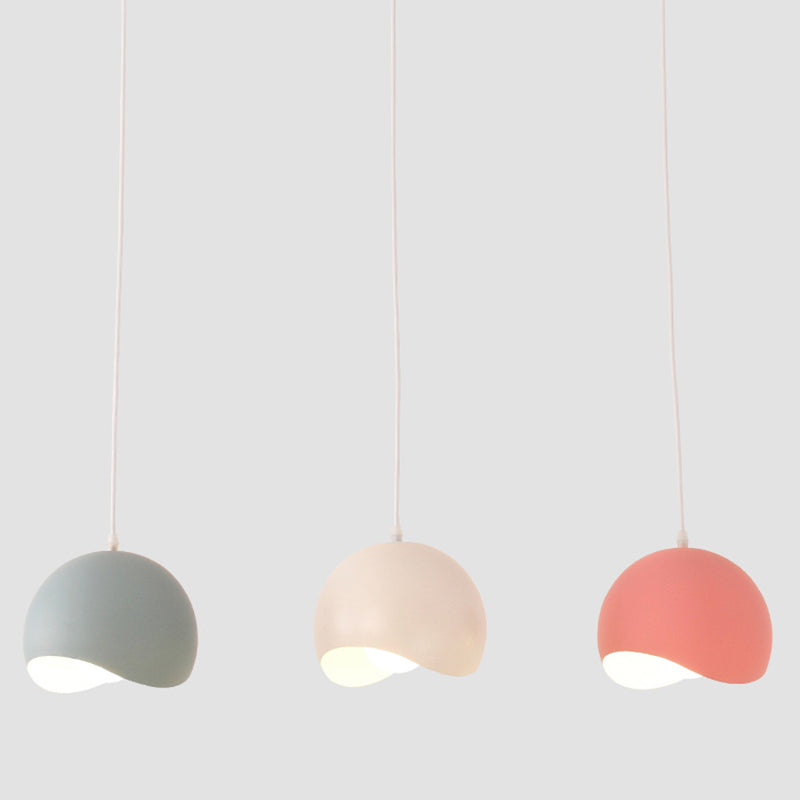 Lámpara colgada con cúpula de aluminio Macaron de 1 luce con diseño de borde de olas