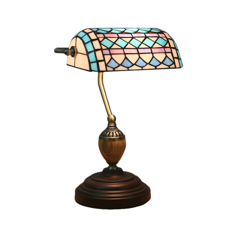 Tiffany Victorian/Mediterraneo/barocco Light 1 comodino in vetro colorato in ottone per camera da letto