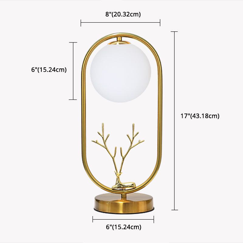 Lámpara de soporte de noche de los ciervos de latón Nordic Ball Glass Table de vidrio Luz para sala de estar