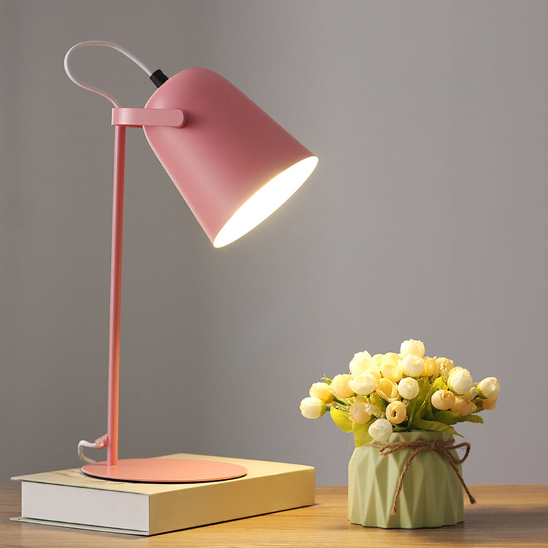 Lampada da tavolo da tavolo da tavolo in stile da 13,7 "sfumatura a campana in metallo semplicità di lettura di lettura per camera da letto