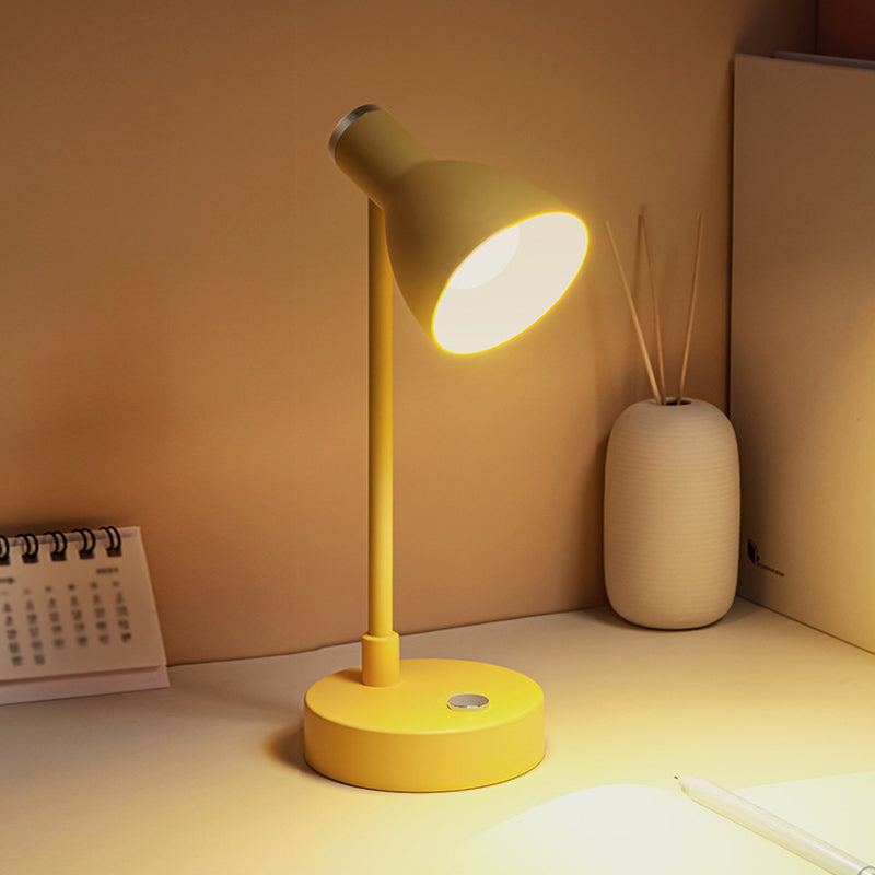 Lampada da tavolo per amaretto regolabile ad angolo 90 ° per la camera da letto