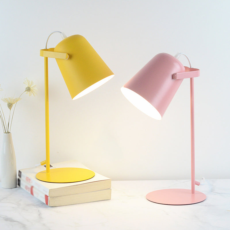 Bell Shade Nordic Style Mini Table Table Lampe 12,5 "Hauteur de lecture de lite de lecture avec base ronde en métal