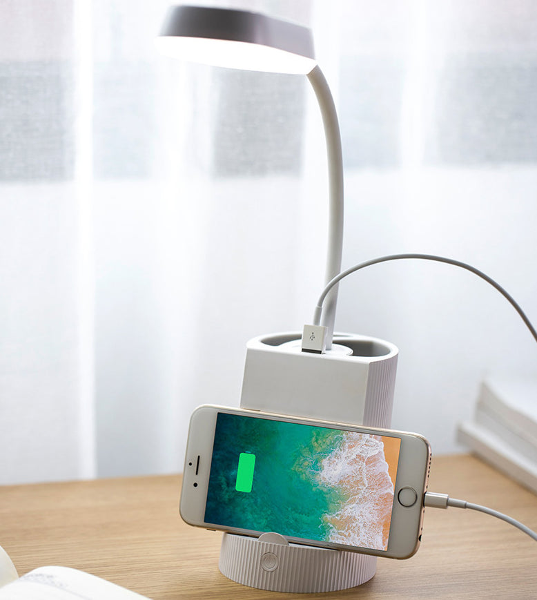 Lampe de table légère de table moderne avec port USB Plastique 1 lampe de table légère