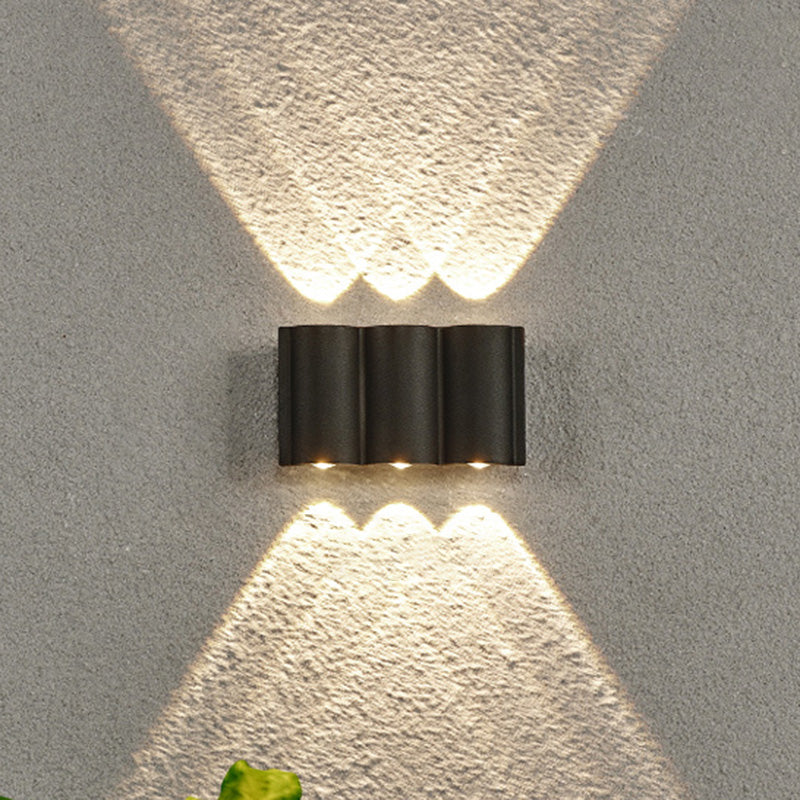 Tubes de style minimaliste moderne de haut en bas de la mur à lad lad lampe à la paroi des lumières murales en métal pour mur extérieur