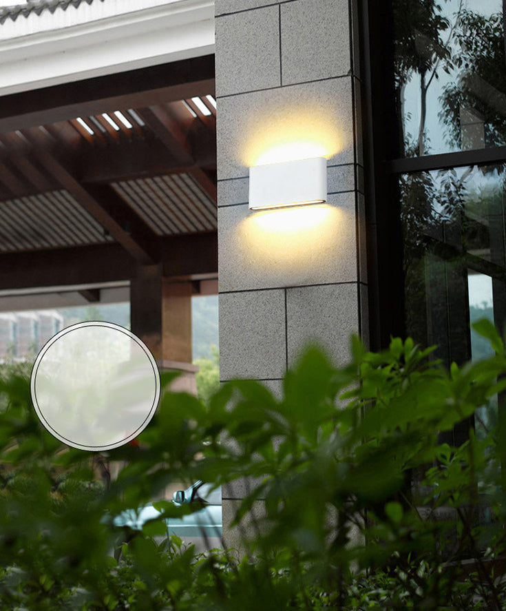 Moderner minimalistischer Stil nach oben und unten LED Wandleuchte Metallwandbeleuchtung für Schlafzimmer