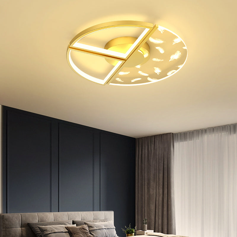 Stagger Geometric Feather LED Ceiling Fixture in Modern Creative Style Wrought Iron Indoor Ceiling Light in Gold