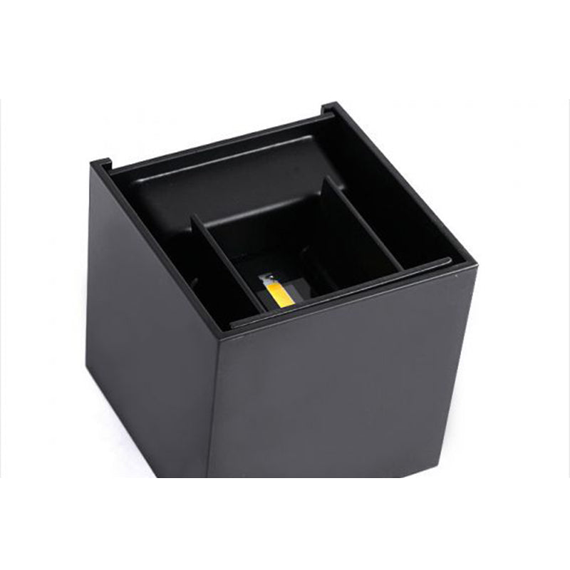 Moderne minimalistische stijl vierkante wand gemonteerd verlichtingsbeveiliging metalen 2 lichten wandlampen