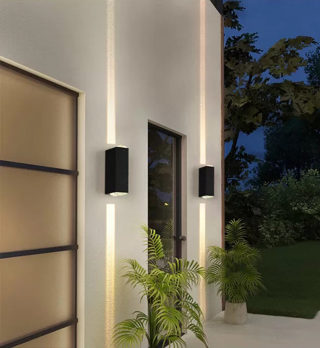 7.5" H Outdoor Waterproof LED Wall Sconce 2-Lights Modern Style Aluminum Alloy Courtyard Corridor Wall Light in Frosted Black