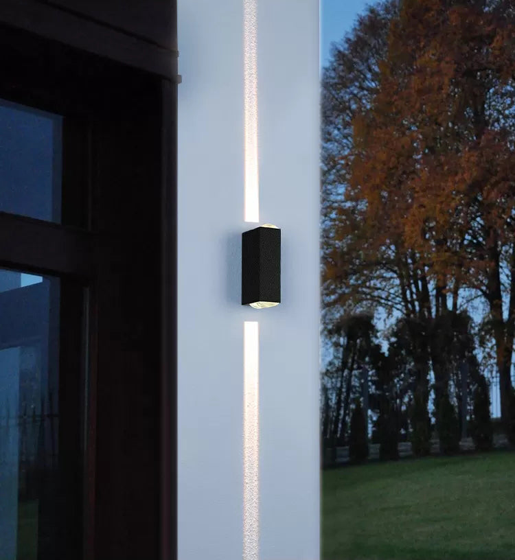 7.5" H Outdoor Waterproof LED Wall Sconce 2-Lights Modern Style Aluminum Alloy Courtyard Corridor Wall Light in Frosted Black