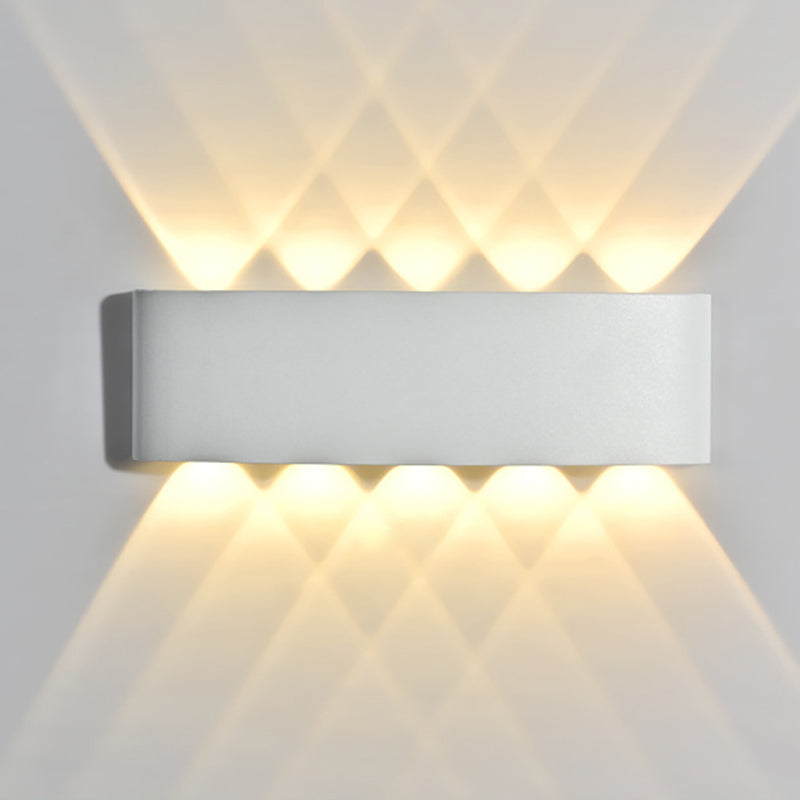 Moderner minimalistischer Stil nach oben und unten LED Wandleuchten Metallleuchten für Außenwand