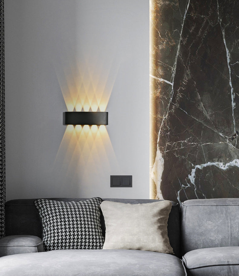 Moderner minimalistischer Stil nach oben und unten LED Wandleuchten Metallleuchten für Außenwand