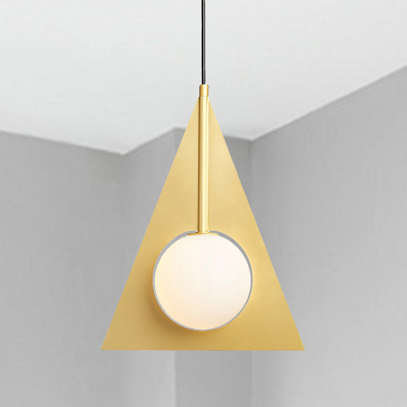 Triángulo Costeo de techo Luz de metal moderno 1 cabezal kit de lámpara colgante de oro con sombra de vidrio blanco global