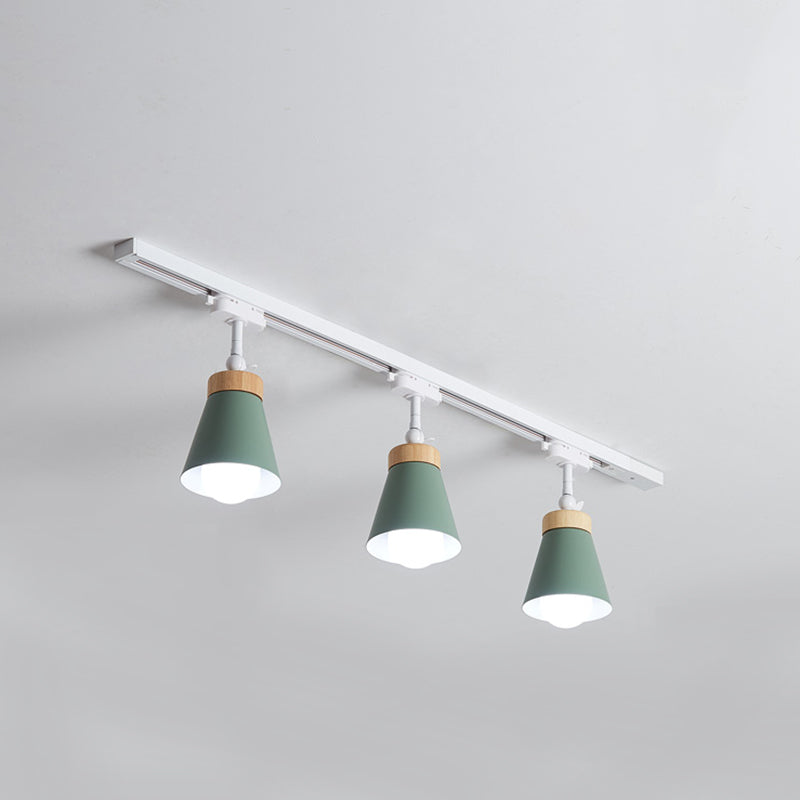 Nordic Metal & Wood Rail Lighting luminaires pour éclairage conique encastré de rail de plafond dans le hall d'entrée et la chambre à coucher
