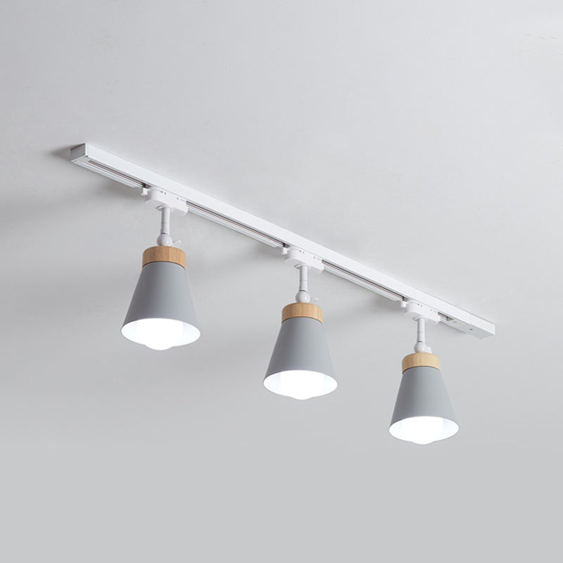 Nordic Metal & Wood Rail Lighting luminaires pour éclairage conique encastré de rail de plafond dans le hall d'entrée et la chambre à coucher