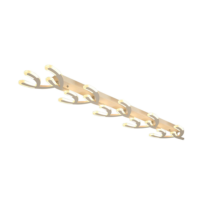 Minimalist LED Koralle Flush Mount Lampe Weiß Acryl 4/5-Kopf Wohnzimmer-Deckenbeleuchtung in Warm/Weißes Licht