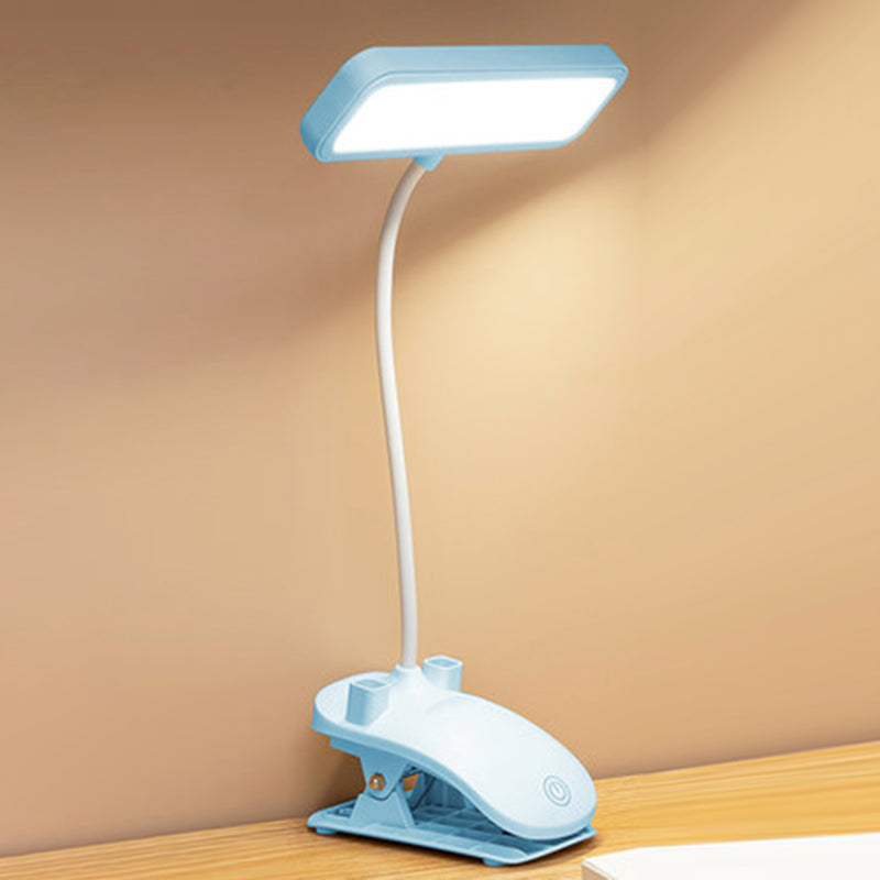Lampada da tavolo USB moderna in stile minimalista Lampada da tavolo in plastica a 1 luce per studio