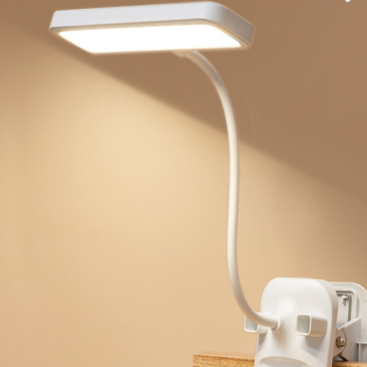 Lampada da tavolo USB moderna in stile minimalista Lampada da tavolo in plastica a 1 luce per studio