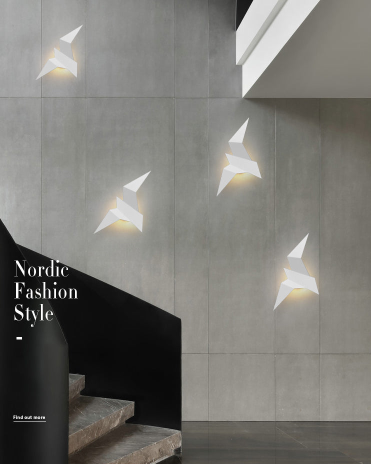 Flying Birds Creative Shaped LED Wall Sconces Post-modern Style Minimalism Metal Wall Light for Bedroom Living Room