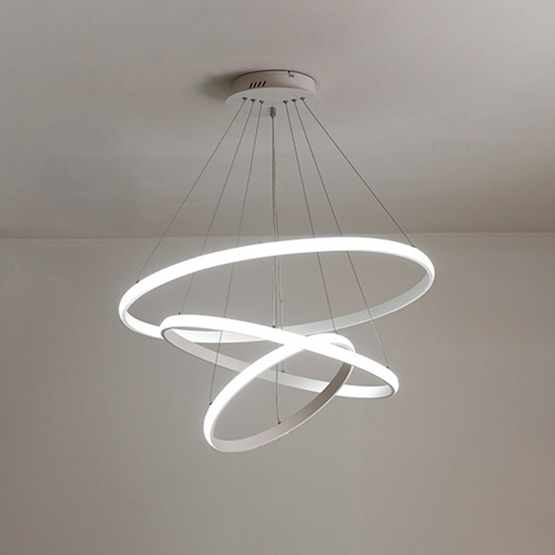 Luz de techo lineal de metal ligero LED moderno de moda con tono acrílico