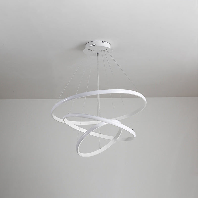 Luz de techo lineal de metal ligero LED moderno de moda con tono acrílico