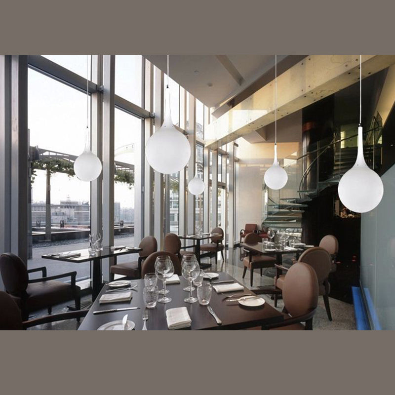 Sospensione a forma di lacrima bianca Sospensione Simplicità 1 lampadina vetro opale appeso Luce