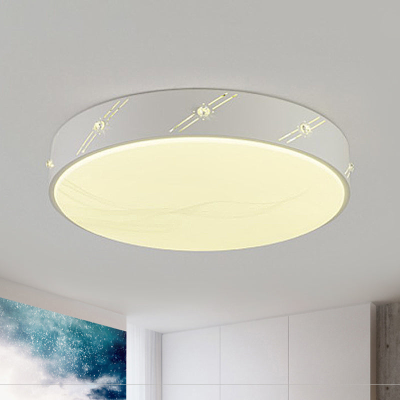 Ronde plafondlamp, eenvoudige metalen witte LED-inbouwmontage met acrylverspreider voor slaapkamer