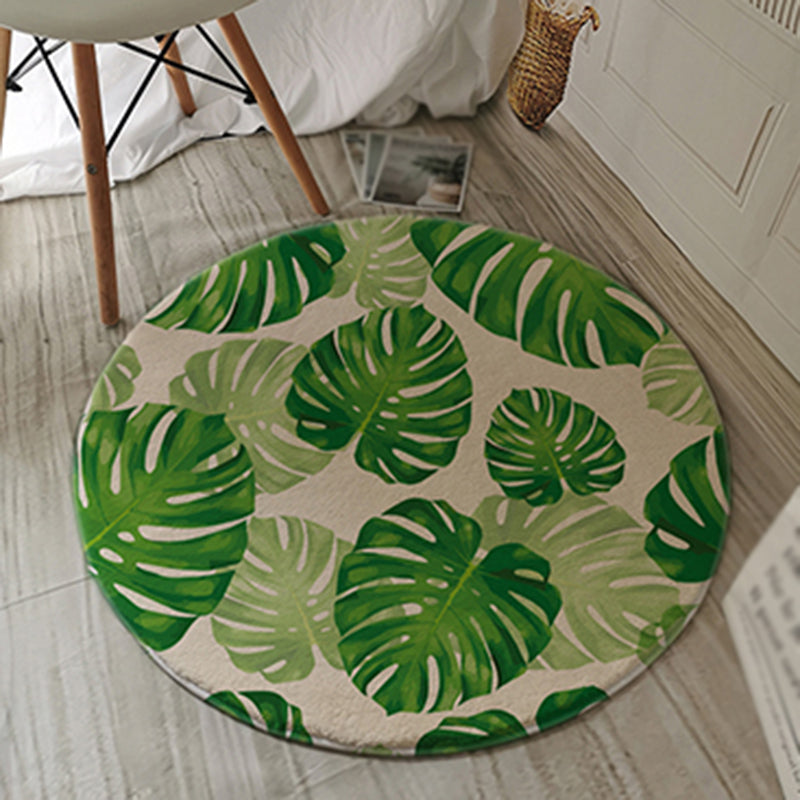 Green Tone Palm Leaves Pattern Rug Polyester Antique Carpet Stain Resistant Rug for Living Room