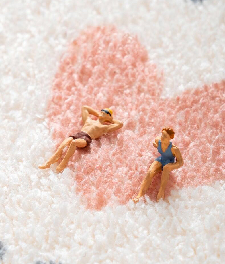 Multi-Color Geometry Area Rug Trendy Striped Carpet Polyester Friendly Washable Area Rug for Bedroom