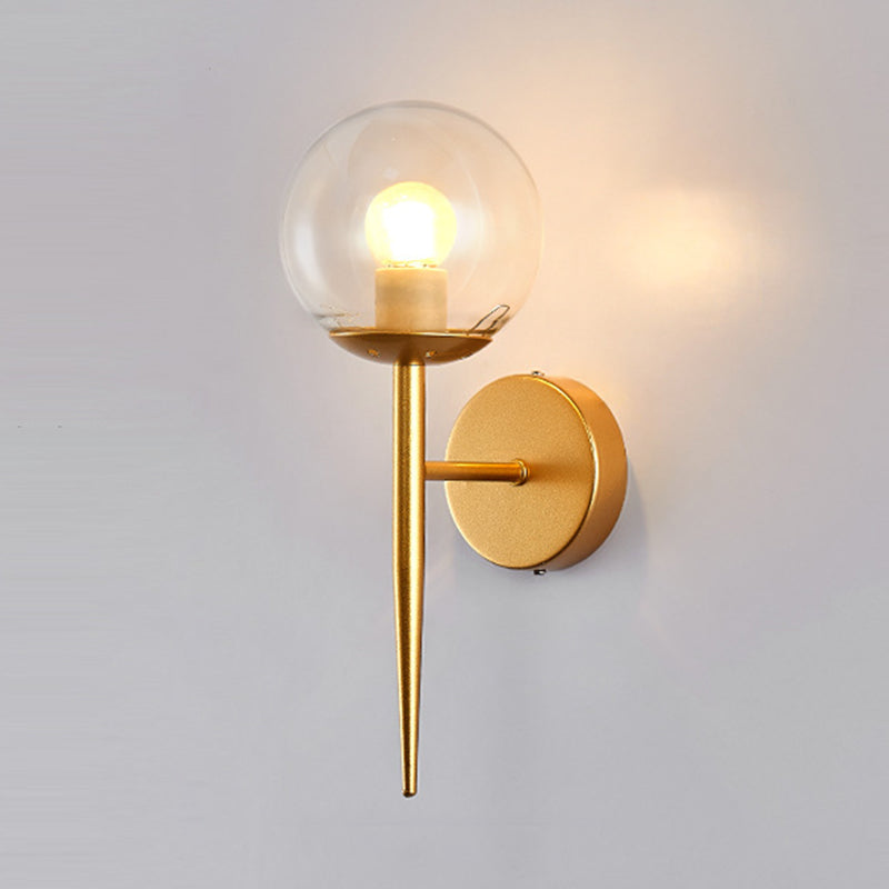 Lampada da parete in metallo in stile Nordic a 1 luce Orb Glass Glass Shade Simplicity Sconce Light per le scale Sallway