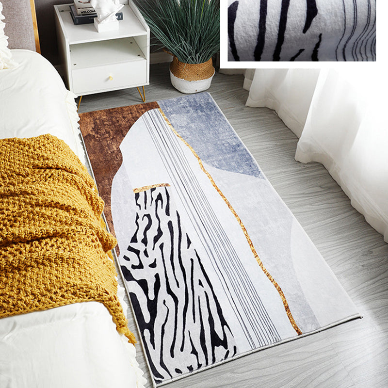 Contemporary Simple Bedroom Rug Irregular Color Block Carpet Creative Polyester Area Rug for Bedroom