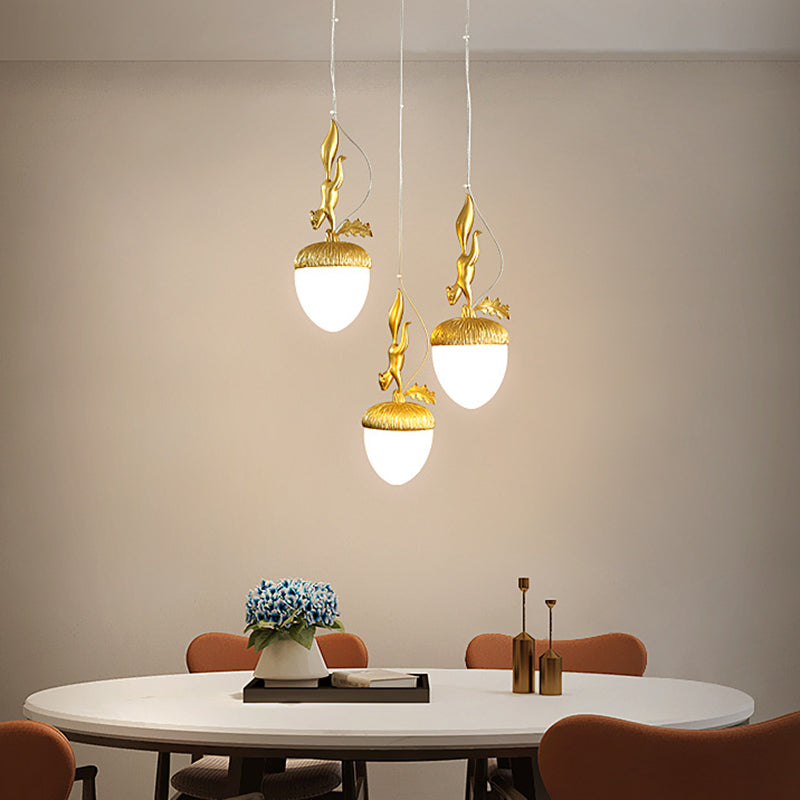 Nordic Style Pine Cone Hanging Light Creative Pendant Lamp with Aluminum Squirrel Lamp Holder