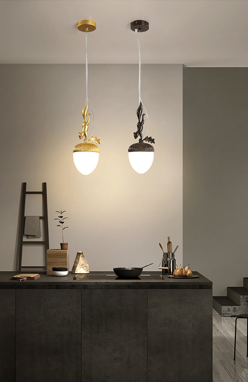 Nordic Style Pine Cone Hanging Light Creative Pendant Lamp with Aluminum Squirrel Lamp Holder