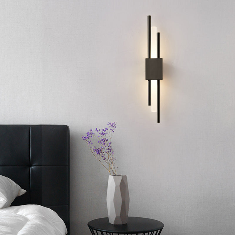 Moderne minimalistische Röhrchen Wandmontierte Lampenwandleuchten mit Acrylschatten