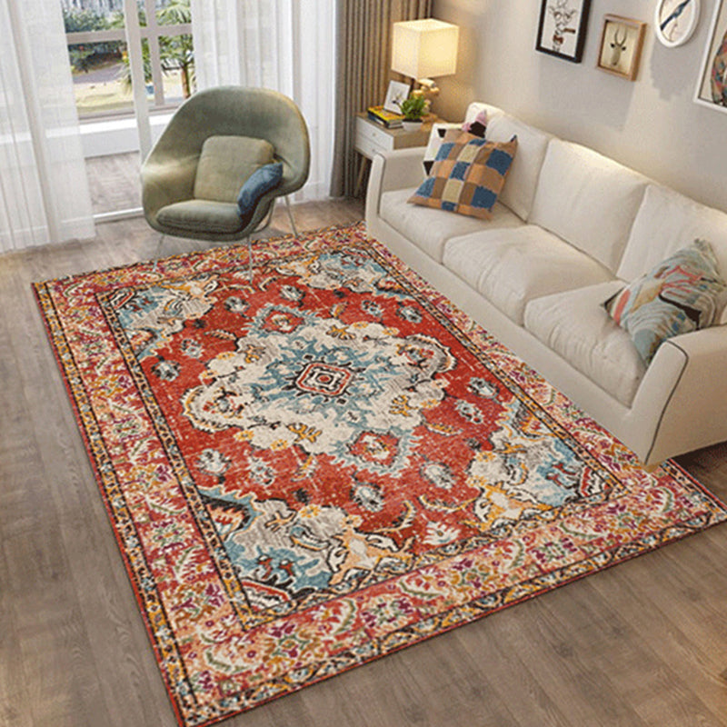 Red Tone Traditional Area Carpet Polyester Moroccan Print Indoor Rug Easy Care Carpet for Living Room