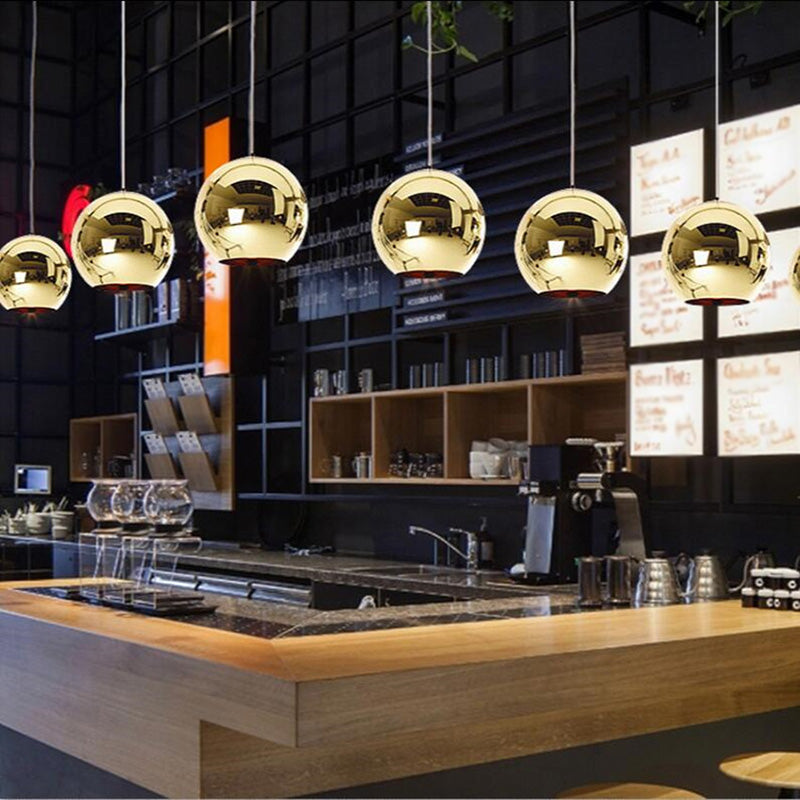 Elektroplattierte Spiegelglas Kugel Anhänger Lampe 1-Licht postmoderner Kleidungsgeschäft Dekoratives hängendes Licht