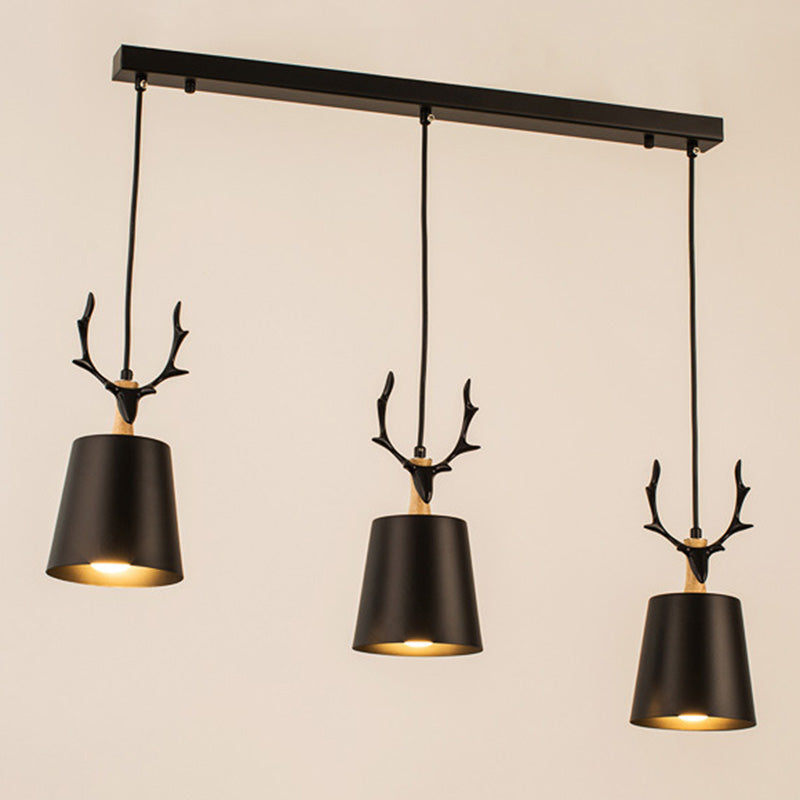 Decoración de ciervos de luz colgante de estilo nórdico de 3 bulb