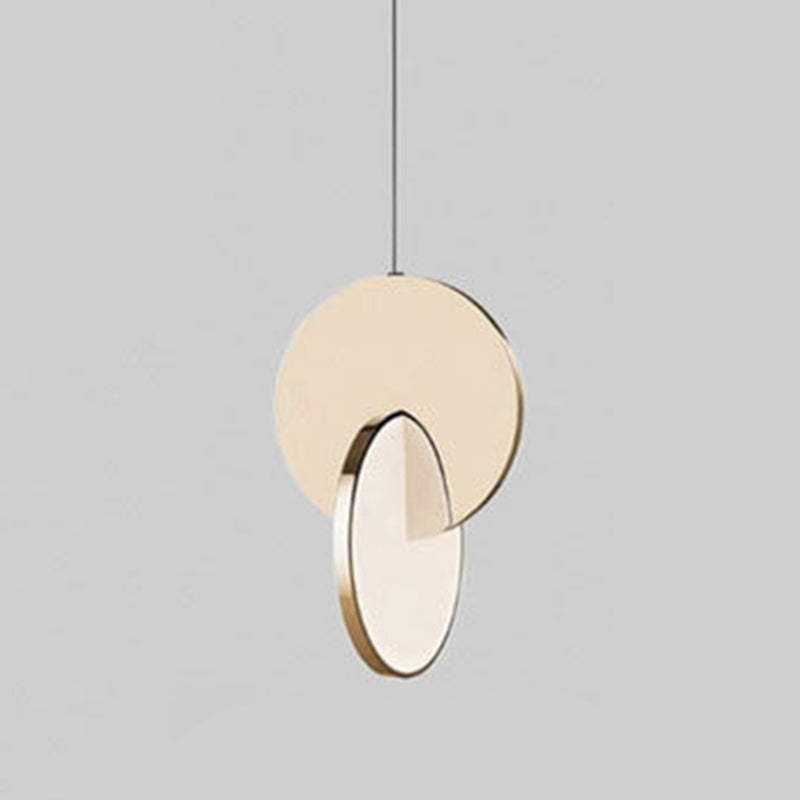 Embedded Round Piece Creative LED Hanging Light Post-modern Style Metal Pendant Lamp for Coffee Shop Restaurants