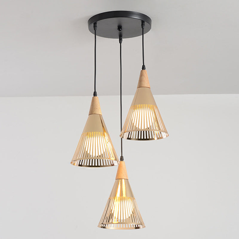 Lámpara de caída de estilo moderno Shuttlecock Hollowed Holfing Lighting con sombra de metal