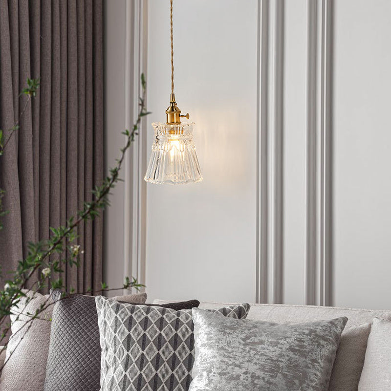 Tombra de campana acanalada Simplicidad Lámpara colgante de latón Estilo posmoderno Luz de colgante de 1 luz con diseño de interruptor giratorio