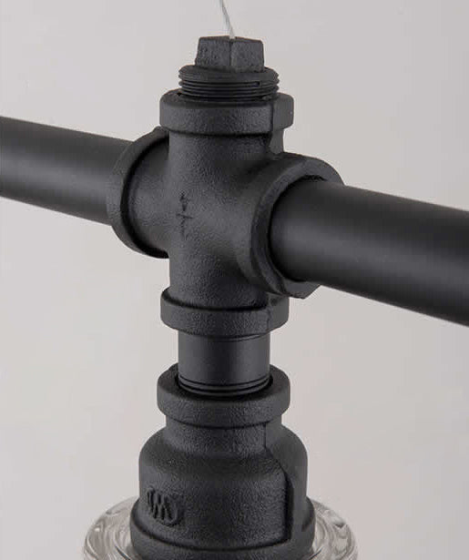 Bottiglia di vino battuto in ferro d'illuminazione isola stile industriale su illuminazione dell'isola per bar