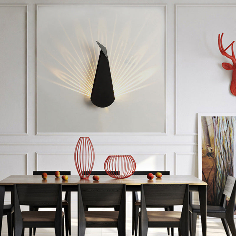 Minimalism Metal Peacock Wall Lamp Post-modern Style Home Decorative Lighting Sconce in Warm Light